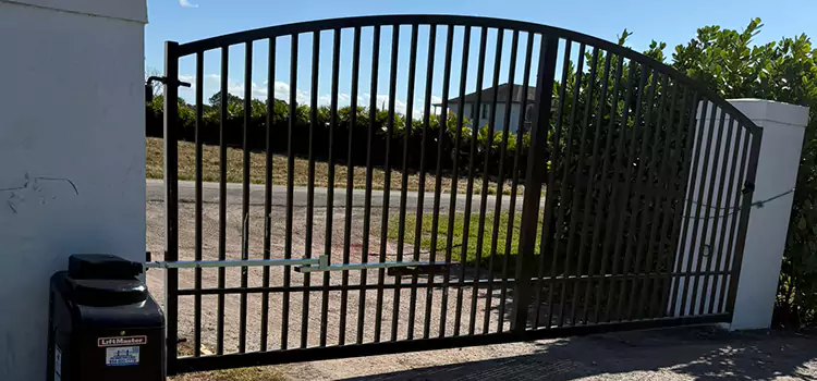 Driveway Fence Repair Matthews